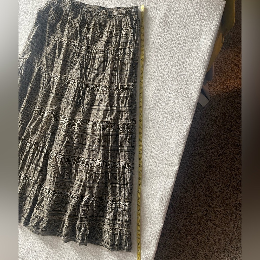 Kim Rogers Cream & Black Geometric Patterned Drawstring Midi Skirt - Picture 7 of 10
